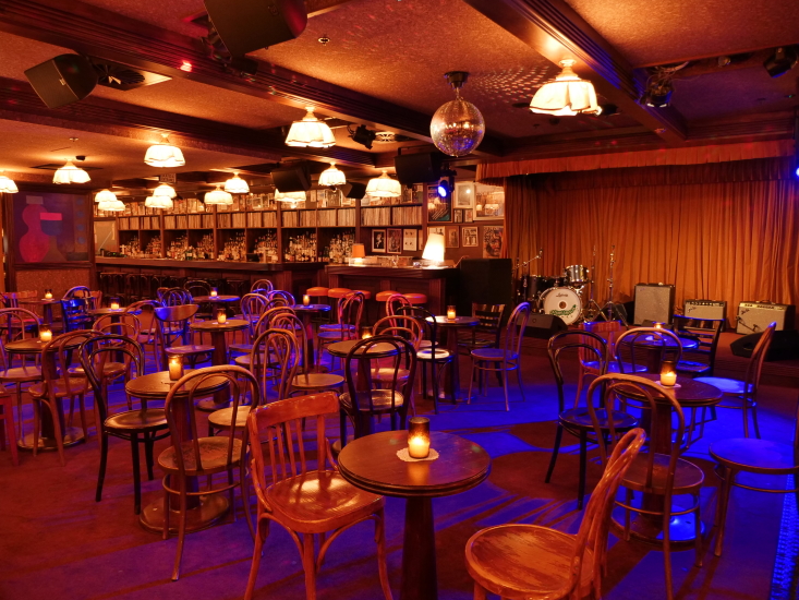 MartinAudio CaterpillarClub