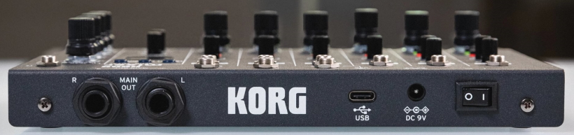 KORG NTS 4 rear