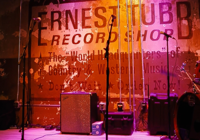ErnestTubbsRecordShop stage