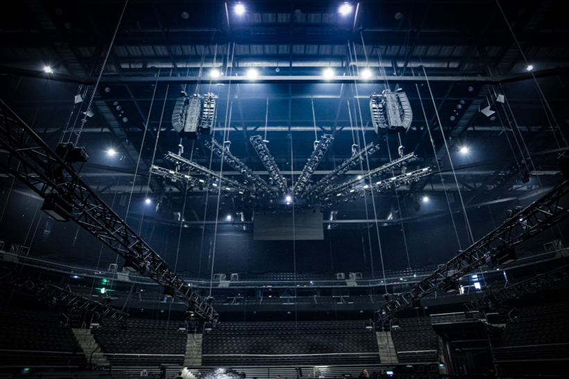 HK Audio COSMO Stichijos 2 Pasadoblis 01